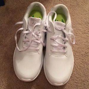 Skechers sneakers